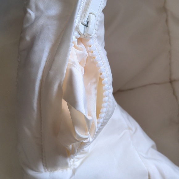 Asos Design full length quilted hooded Vest zip up jacket M - Picture 10 of 10